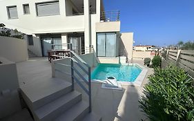 Rvg Rania House With Pool